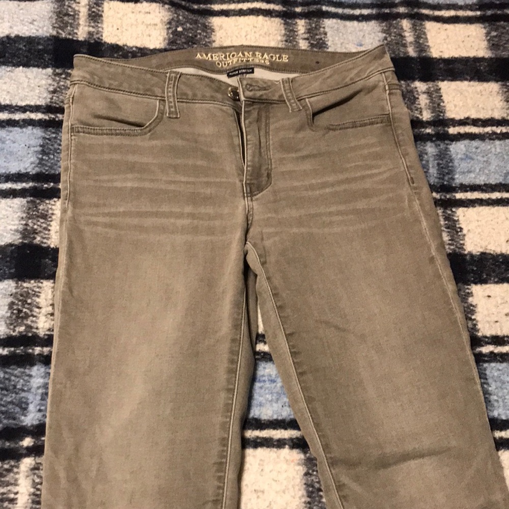 Grey American Eagle Jeggings